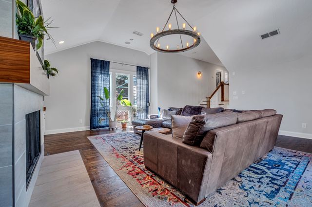 1209 Ashwood Ave, Nashville, TN 37212