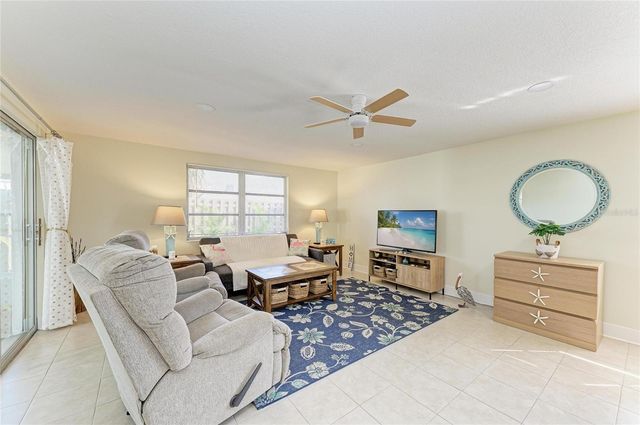 730 CARIBBEAN CIRCLE 26, Venice, FL 34293