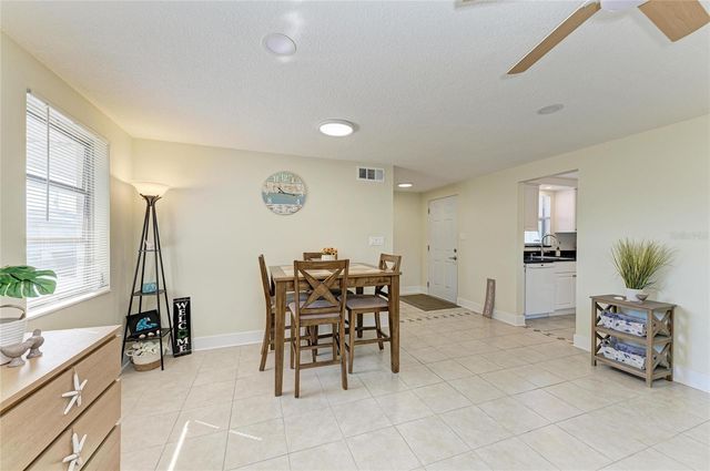 730 CARIBBEAN CIRCLE 26, Venice, FL 34293