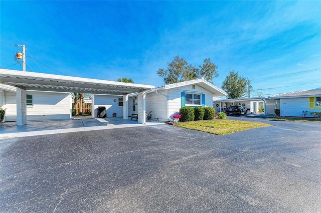 730 CARIBBEAN CIRCLE 26, Venice, FL 34293
