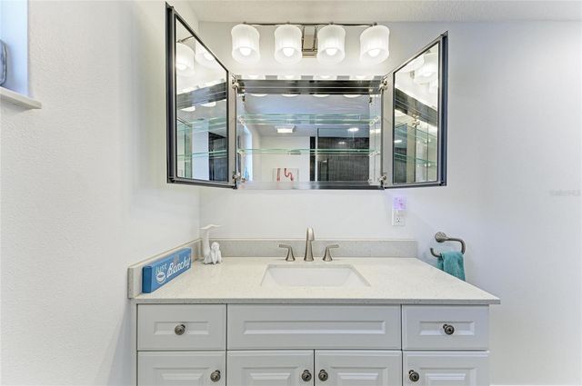 730 CARIBBEAN CIRCLE 26, Venice, FL 34293