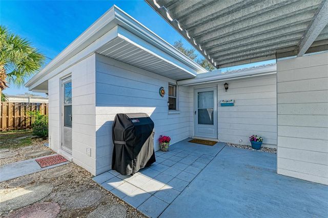 730 CARIBBEAN CIRCLE 26, Venice, FL 34293