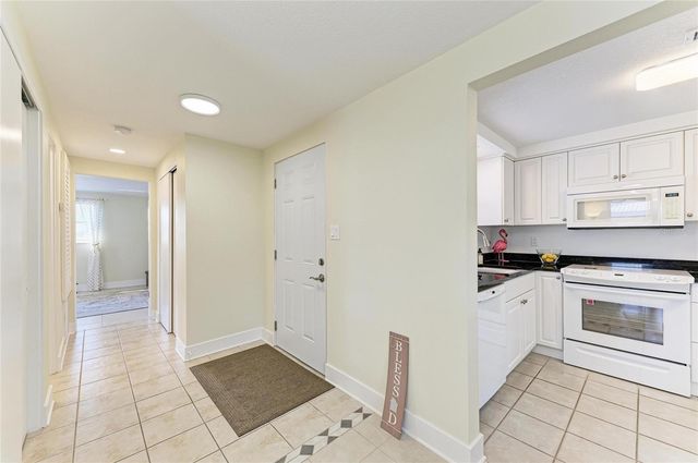 730 CARIBBEAN CIRCLE 26, Venice, FL 34293