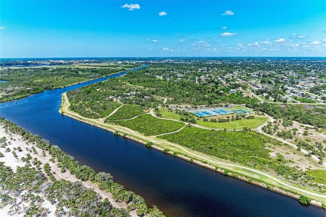 730 CARIBBEAN CIRCLE 26, Venice, FL 34293