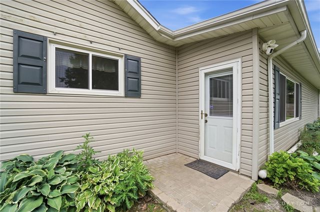 1700 W Sparrow Road, Green Twp, OH 45502