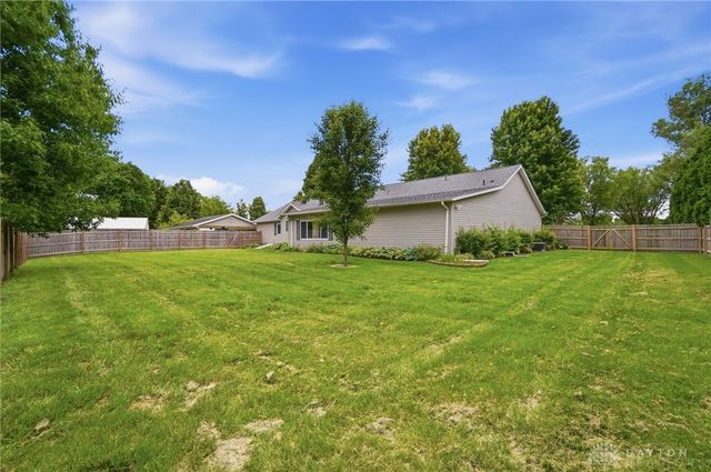 1700 W Sparrow Road, Green Twp, OH 45502