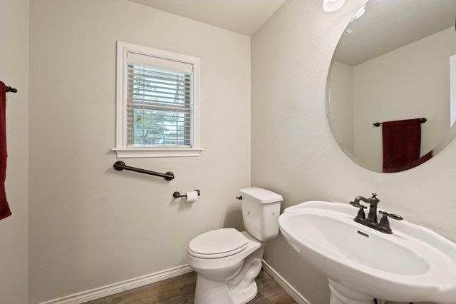 1208 Broadmoor Drive, Bryan, TX 77802