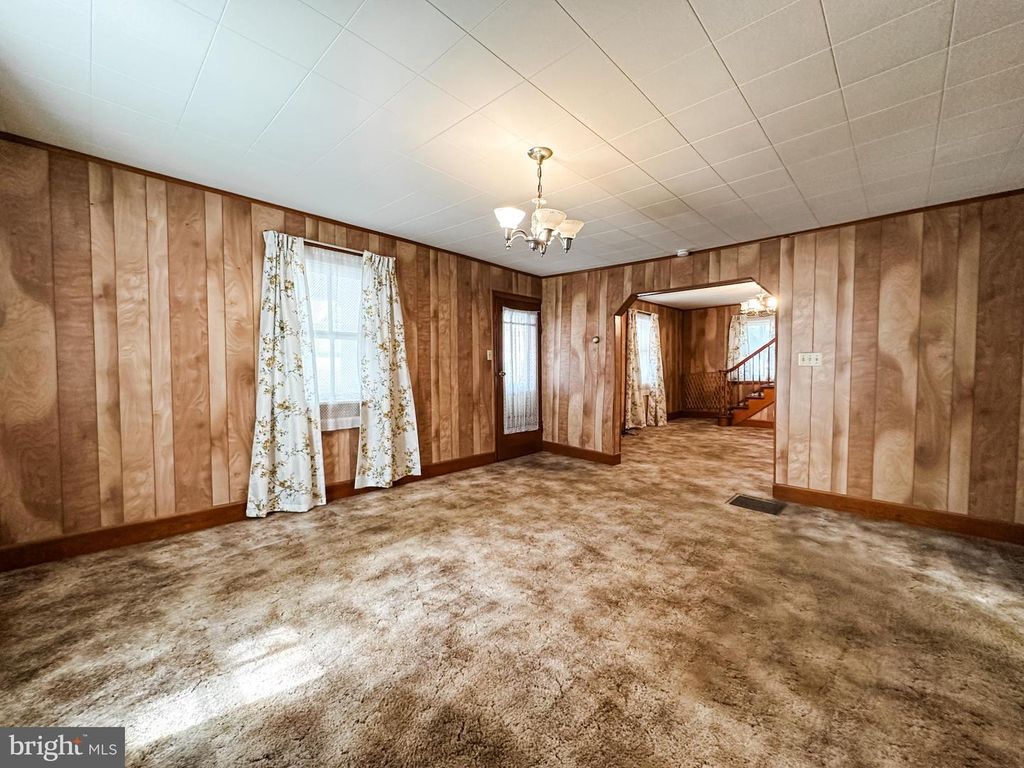 13204 BARRELVILLE RD NW, Mt Savage, MD 21545