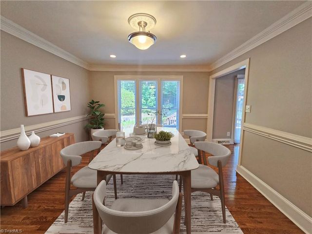 3443 Scarsborough Drive, Winston-salem, NC 27104