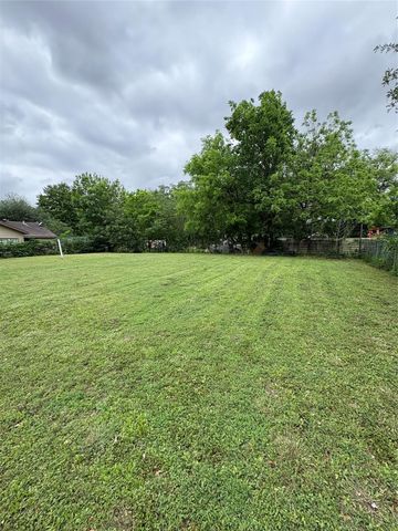 4503 Collingsworth Street, Houston, TX 77026