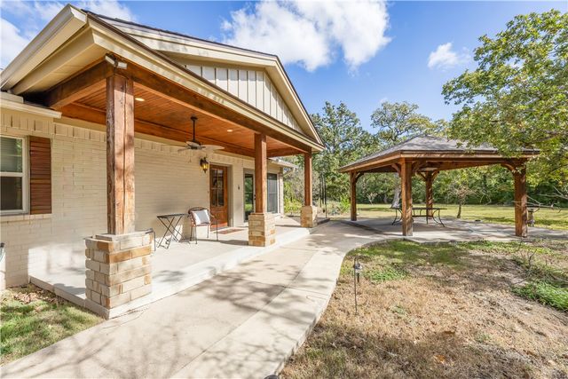 5680 Pratt Road, College Station, TX 77845