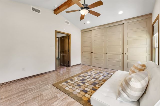 5680 Pratt Road, College Station, TX 77845