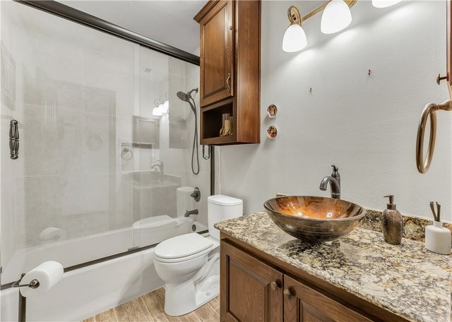 5680 Pratt Road, College Station, TX 77845