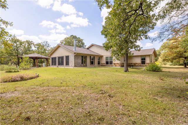 5680 Pratt Road, College Station, TX 77845