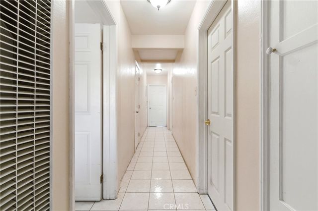 10731 Wright, South Gate, CA 90280