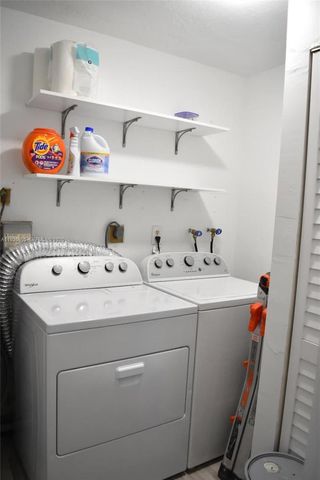 2223 Liberty St, Hollywood, FL 33020