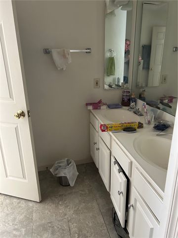 4 Hemingway St, Shadyside, PA 15213