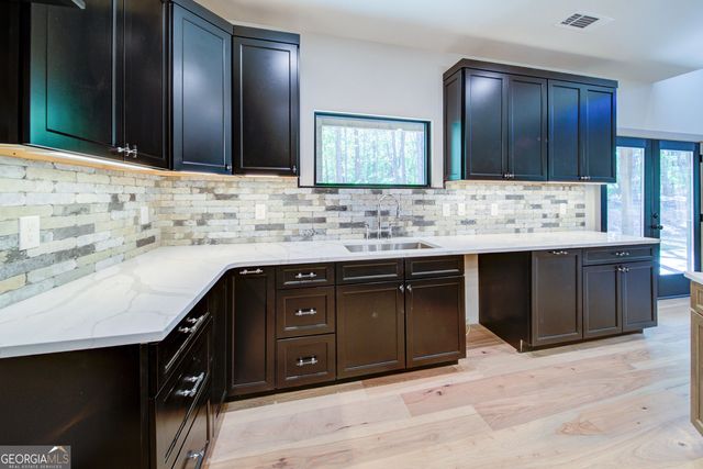 35 Melody Lane, Dawsonville, GA 30534