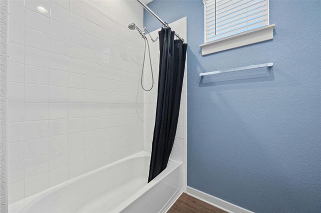 141 Parryi CV, Leander, TX 78641