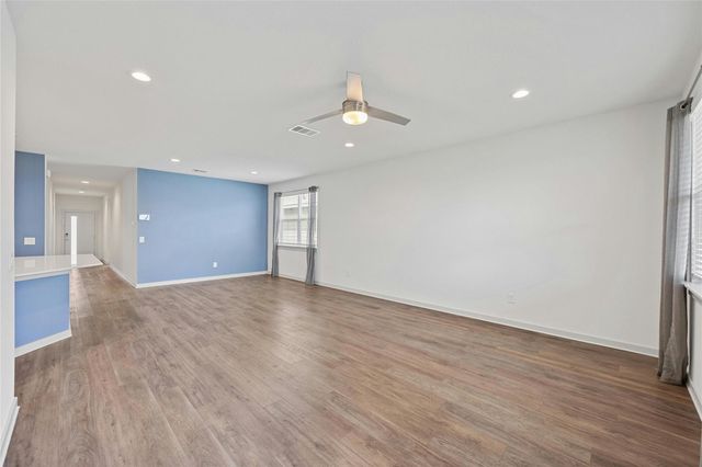 141 Parryi CV, Leander, TX 78641