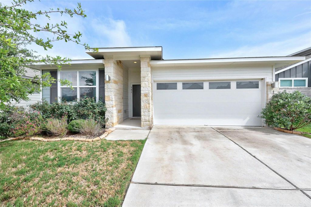 141 Parryi CV, Leander, TX 78641