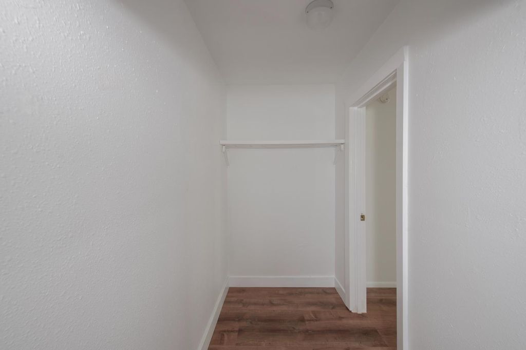 Image 9 of property listing at 2108 E Sussex Way, Fresno, CA 93726