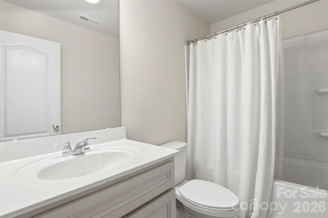 11511 Oakhampton Way, Matthews, NC 28105