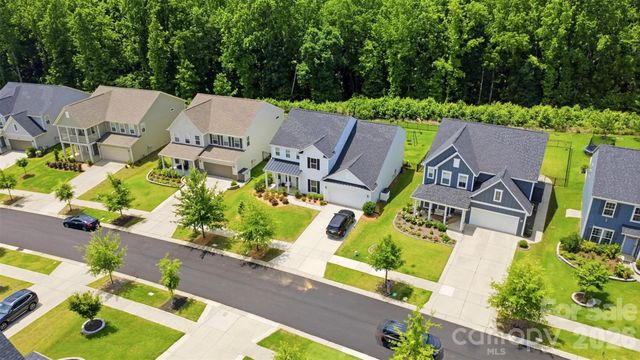 11511 Oakhampton Way, Matthews, NC 28105
