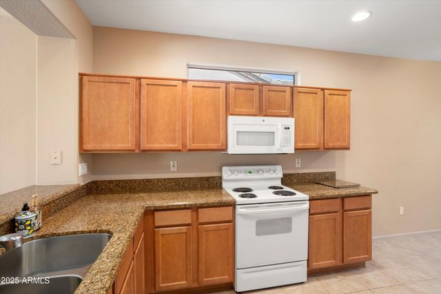 18522 N BORGATA Drive, Surprise, AZ 85374