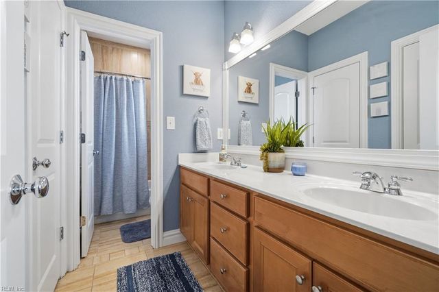 2621 Bombay LNDG, Virginia Beach, VA 23456