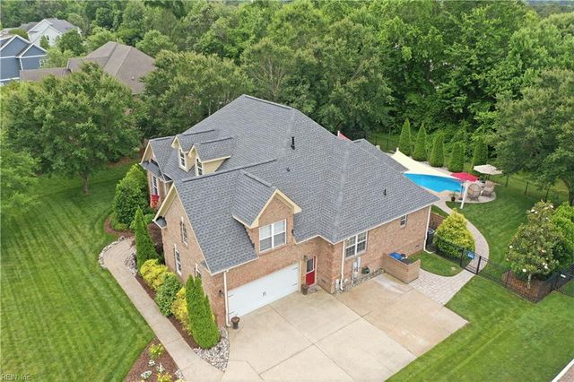 2621 Bombay LNDG, Virginia Beach, VA 23456