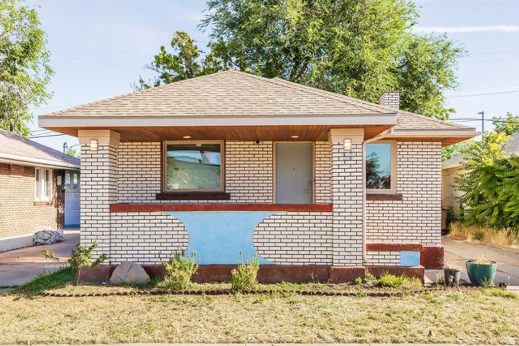 53 E REDONDO AVE, Salt Lake City, UT 84115