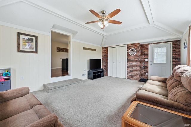 5165 County Road 29, Auburn, IN 46706