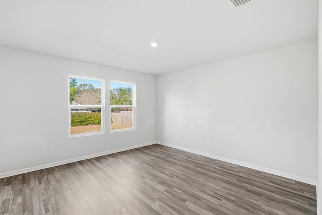 69 Windy Hill Drive, Defuniak Springs, FL 32433