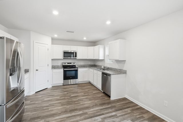 69 Windy Hill Drive, Defuniak Springs, FL 32433