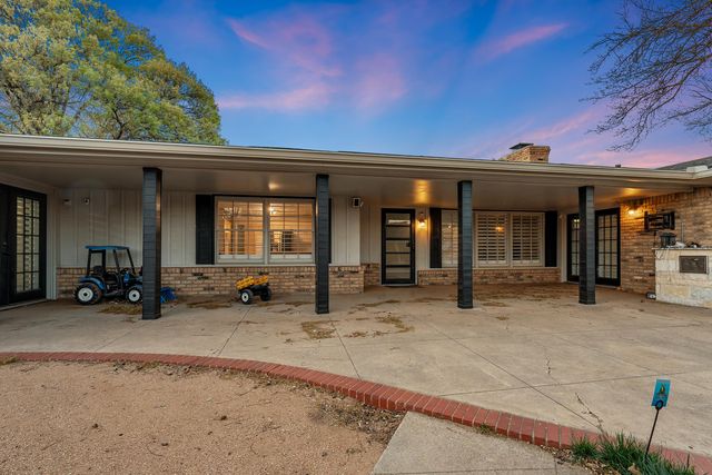 3303 53rd Street, Lubbock, TX 79413