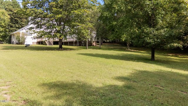 68 Kings Court, Henderson, NC 27537