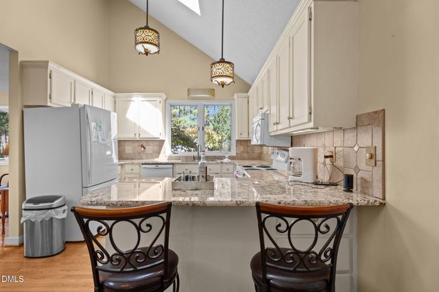 68 Kings Court, Henderson, NC 27537