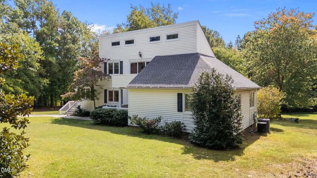 68 Kings Court, Henderson, NC 27537