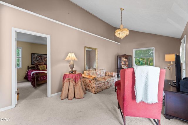 68 Kings Court, Henderson, NC 27537