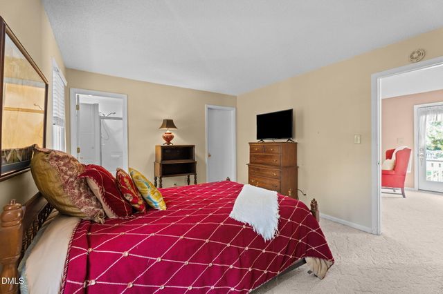 68 Kings Court, Henderson, NC 27537