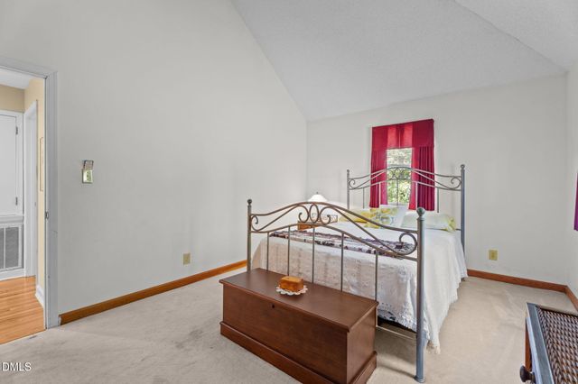 68 Kings Court, Henderson, NC 27537