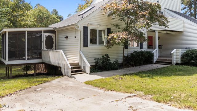 68 Kings Court, Henderson, NC 27537