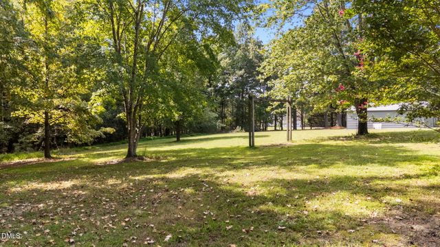 68 Kings Court, Henderson, NC 27537