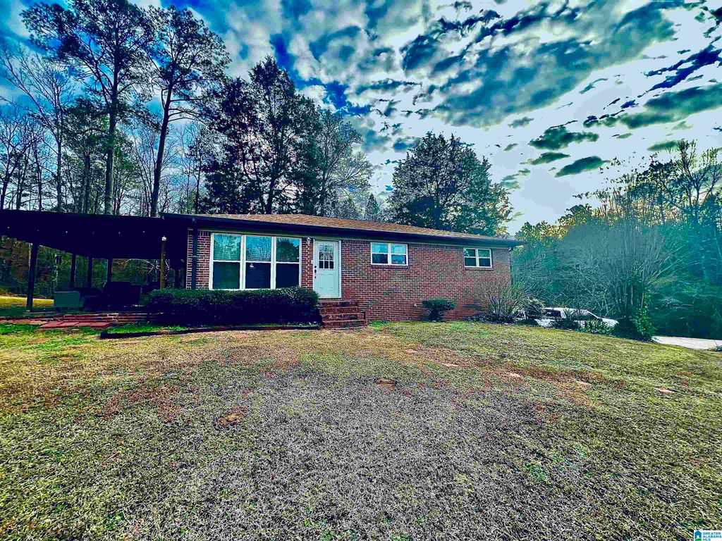 140 ARMSTRONG LOOP, Hayden, AL 35079