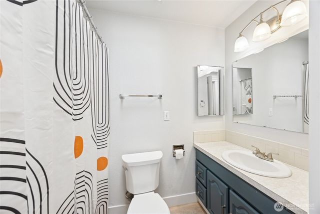 6510 102nd Street E, Puyallup, WA 98373