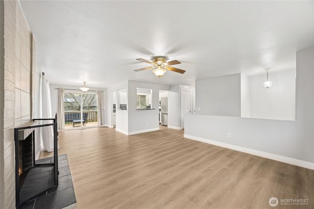 6510 102nd Street E, Puyallup, WA 98373