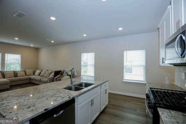 4548 Red Lion Place, Lawrenceville, GA 30044