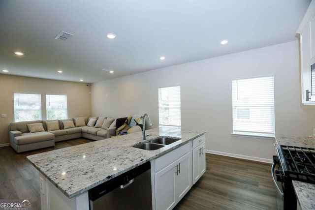 4548 Red Lion Place, Lawrenceville, GA 30044