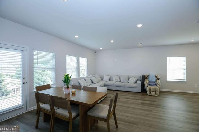4548 Red Lion Place, Lawrenceville, GA 30044